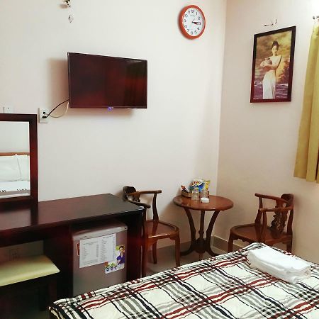 Van Khang Hotel โฮจิมินห์ซิตี้ ภายนอก รูปภาพ